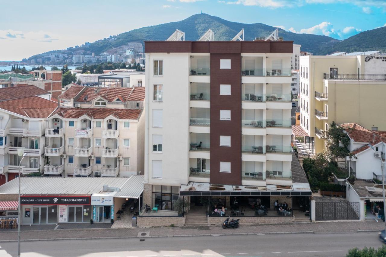 Hotel 219 Будва Екстериор снимка