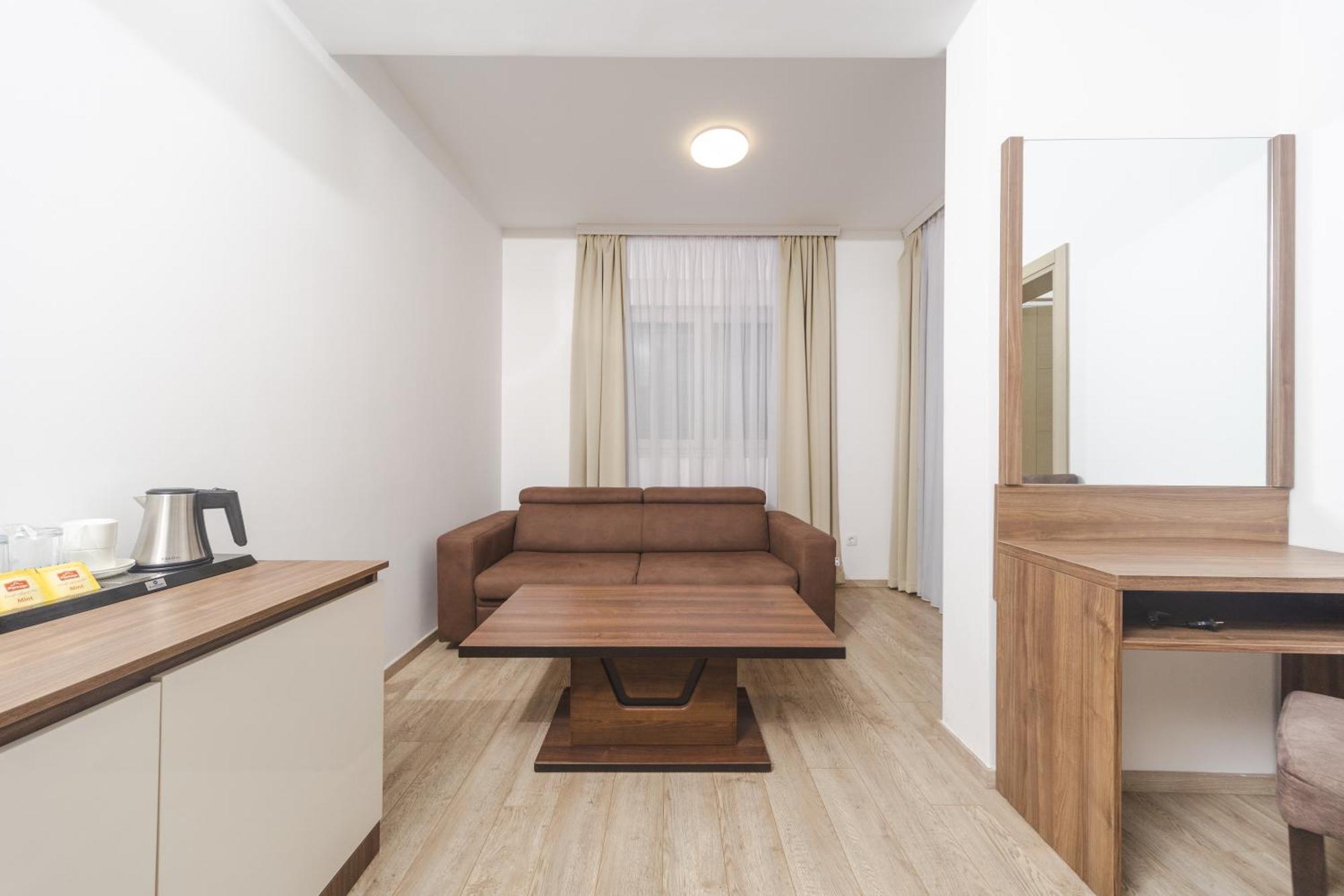Hotel 219 Будва Екстериор снимка