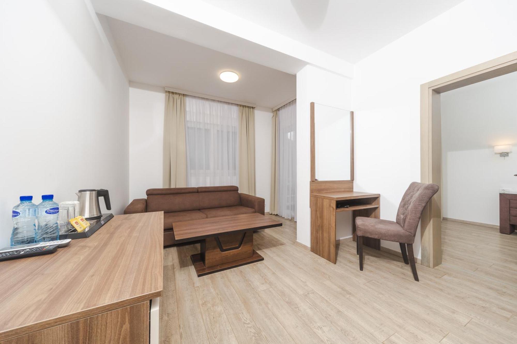 Hotel 219 Будва Екстериор снимка