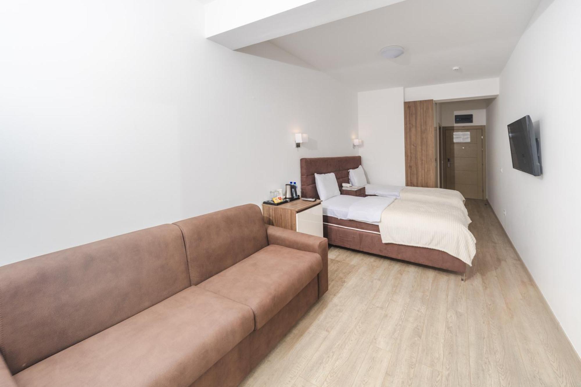 Hotel 219 Будва Екстериор снимка