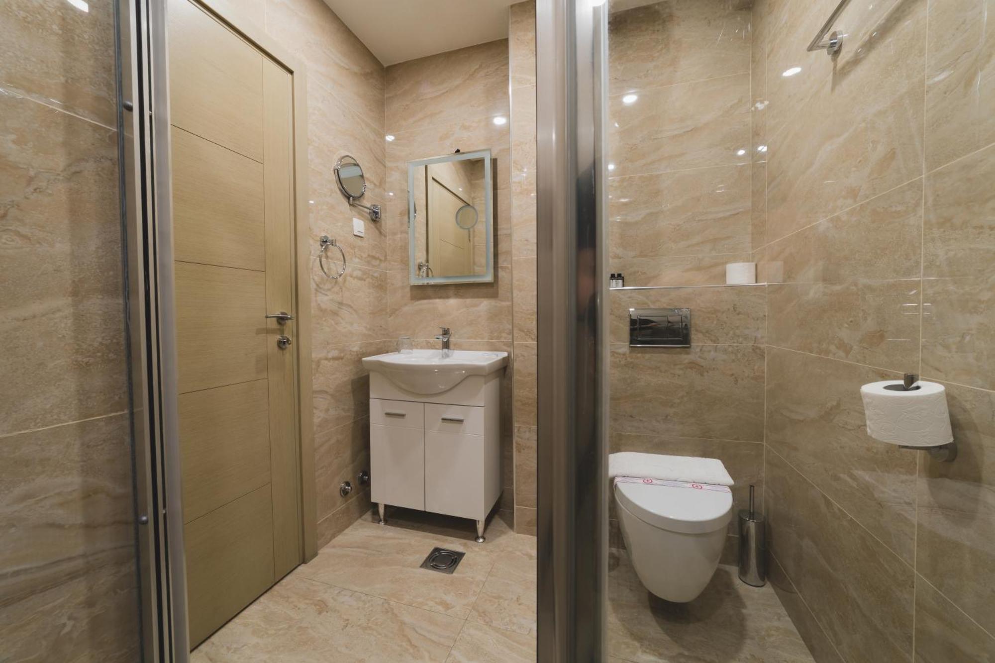 Hotel 219 Будва Екстериор снимка