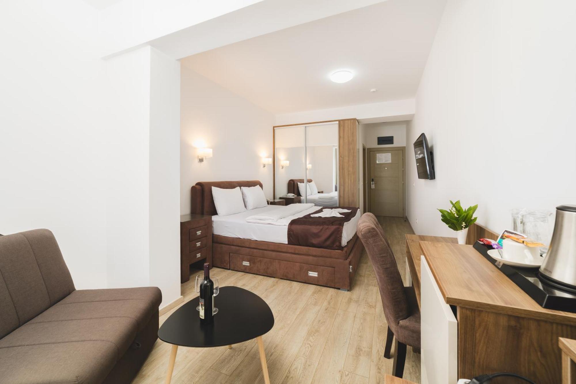 Hotel 219 Будва Екстериор снимка